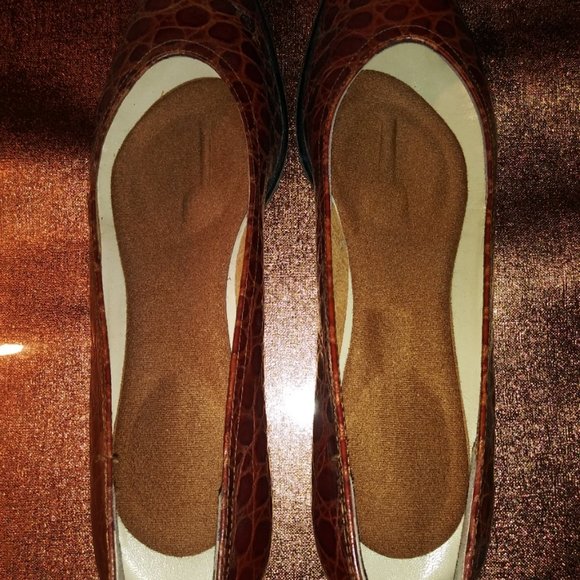 Vintage Salvatore Ferragamo Flats. Size: 10 1/2 C - Picture 2 of 6